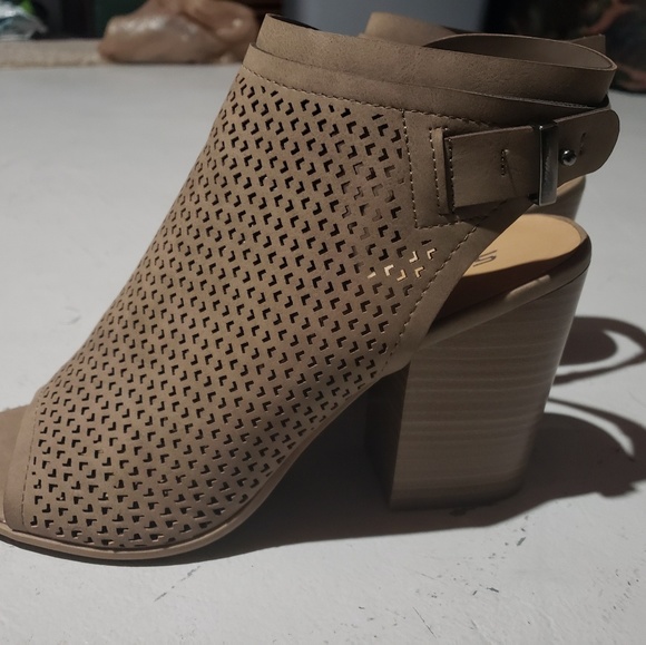 Soda size 9 cute summer shoes - Picture 3 of 4